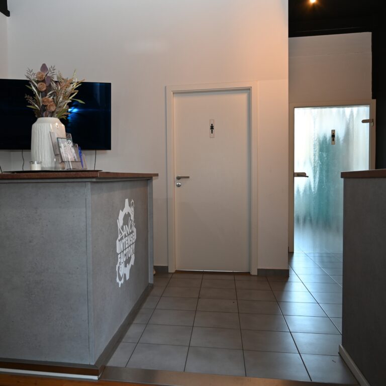 Dance Intense Factory - Umkleiden